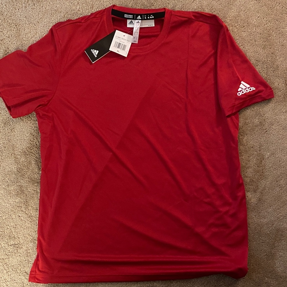 Adidas Men's Short Sleeve Red Tee